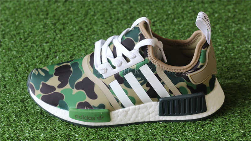 Top BAPE x Adidas NMD BAPE camo R1
